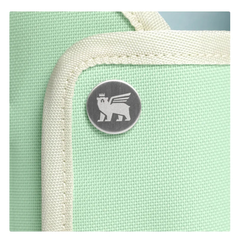 0218f873-2735-4e48-993b-fce39c6225cf